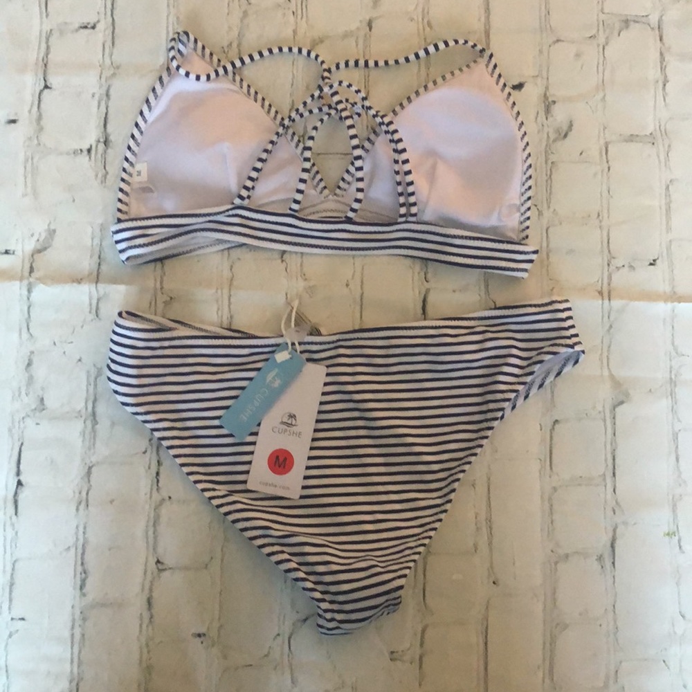 Cupshe NWT Bikini - Picture 2 of 3